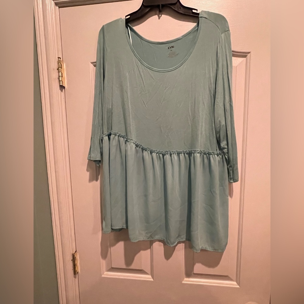 Womens plus size top
